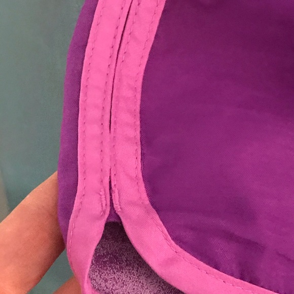 Shorts - Picture 3 of 4